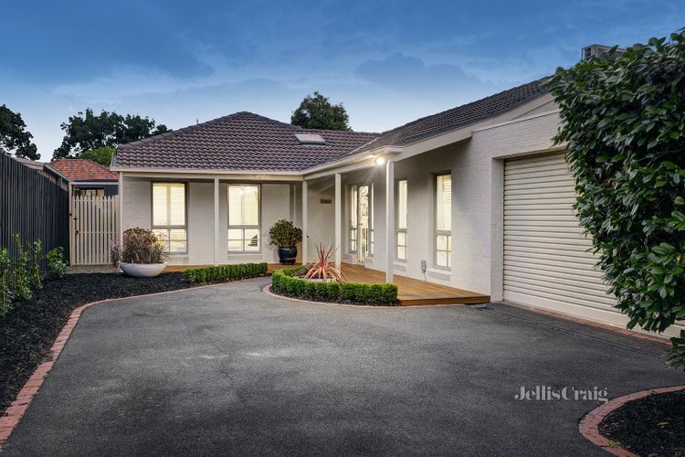 4A Anstee Grove Bentleigh 3204