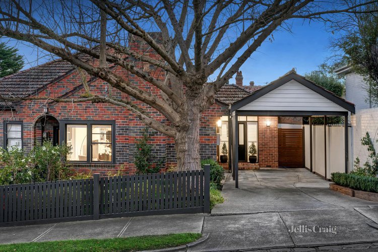4A Drewett Street Surrey Hills 3127