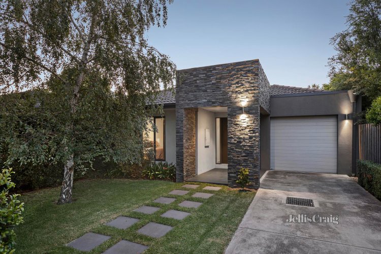 4A Gillies Street Fairfield 3078