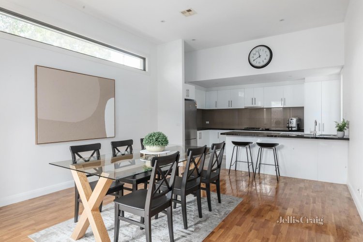 4a Leonard Street Hampton East 3188