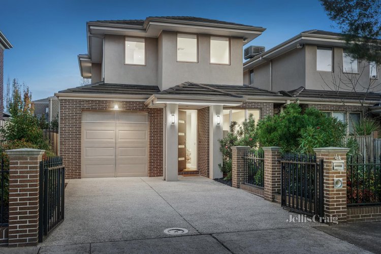 4A Roselyn Crescent Bentleigh East 3165