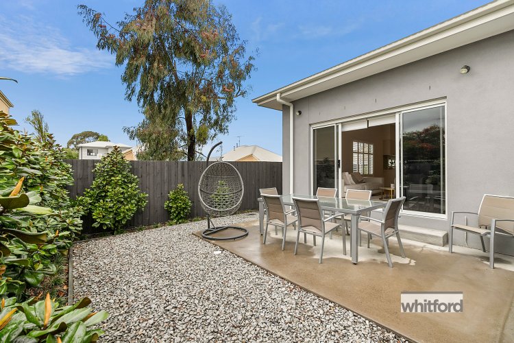 4D Addis Street, Geelong West