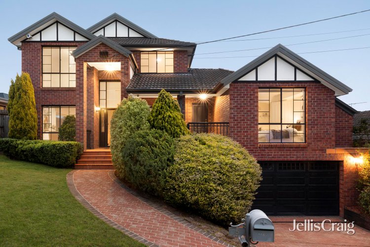 5 Alimar Road Glen Waverley 3150