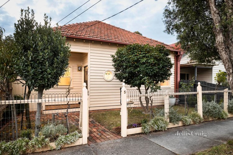 5 Armadale Street Thornbury 3071