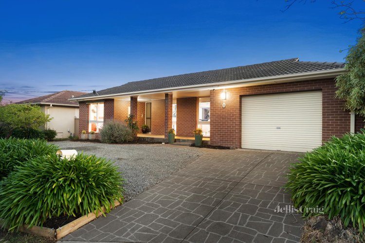 5 Baron Court Ringwood 3134