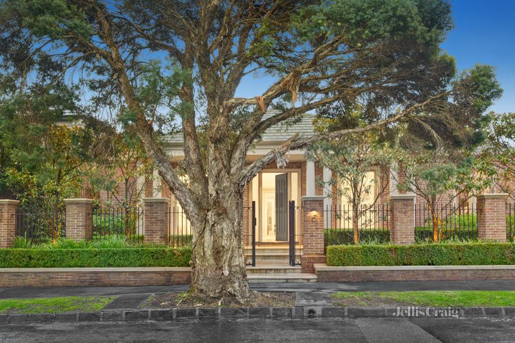 5 Belmont Avenue Kew 3101