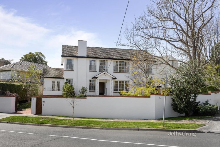 5 Bernard Street Balwyn North 3104