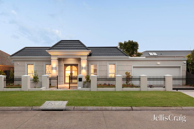 5 Beverley Grove Mount Waverley 3149