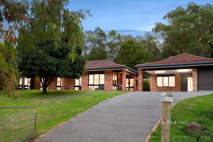 5 Bingley Avenue Hurstbridge 3099