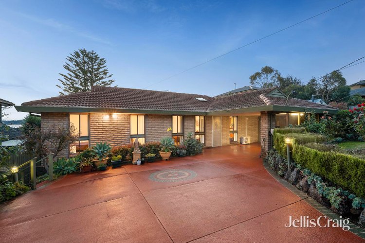 5 Blueberry Road Mooroolbark 3138