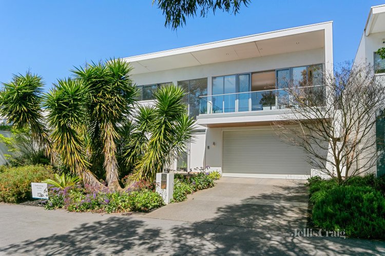 5 Brazier Grove Kew 3101