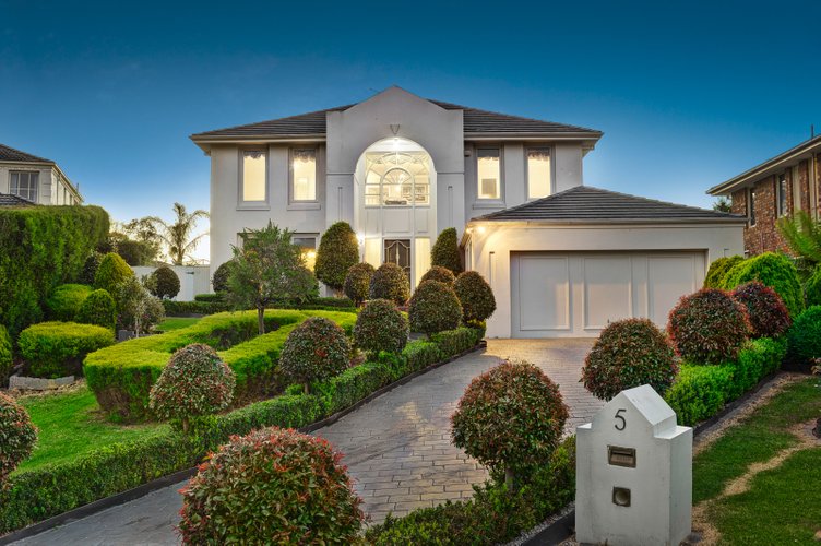 5 Carlton Court Templestowe 3106