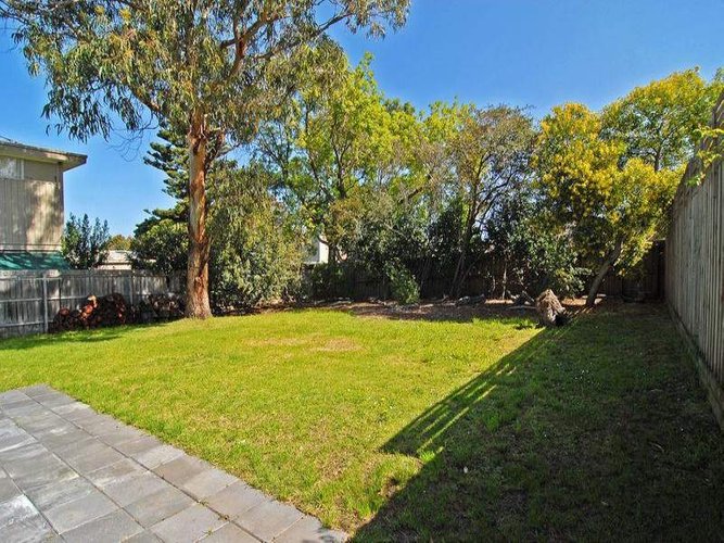 5 Charles Lane, Torquay