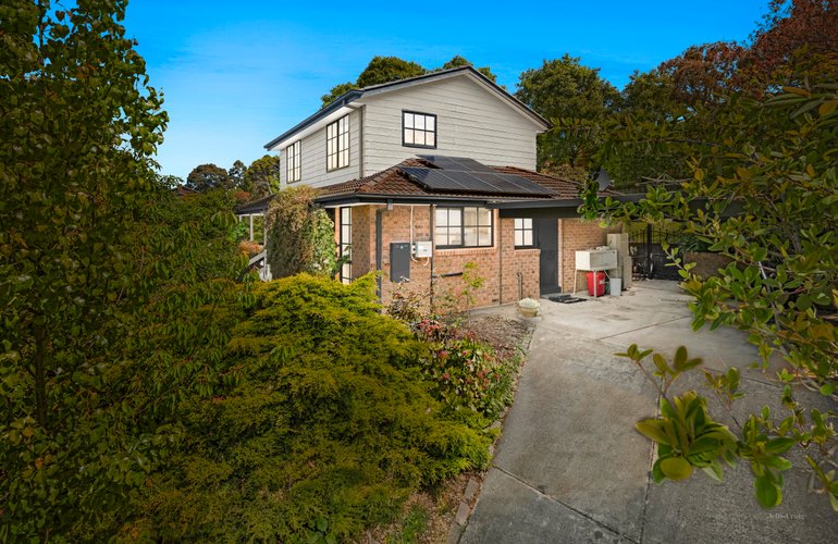 5 Churchill Drive Mooroolbark 3138