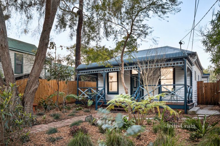 5 Creek Parade Northcote 3070