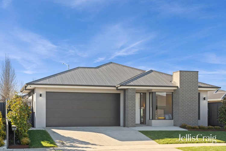 5 Crowther Drive Lucas 3350