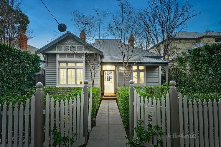 5 Currajong Road Hawthorn East 3123