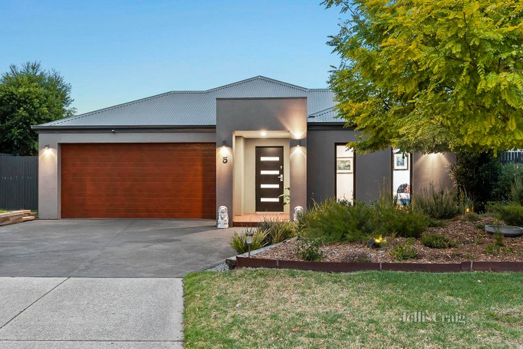 5 Dale Court Mount Martha 3934