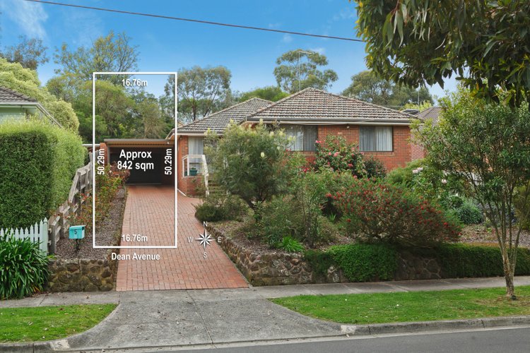 5 Dean Avenue Mount Waverley 3149