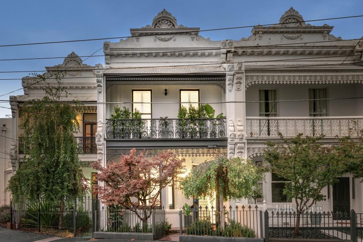 5 Dundas Place Albert Park 3206
