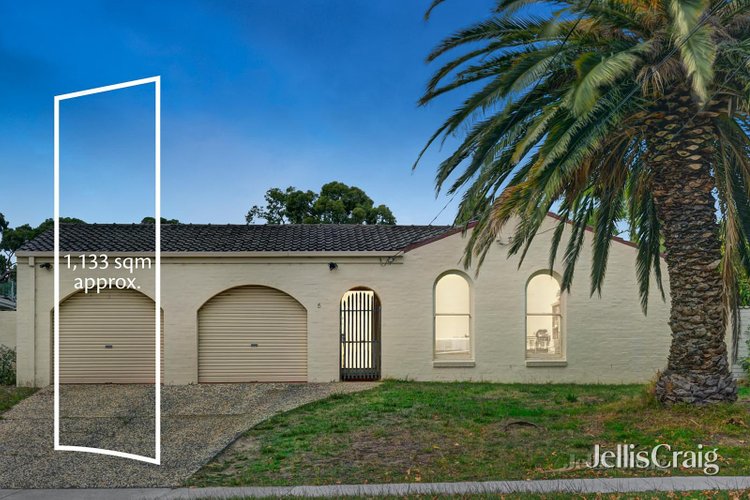 5 Dunsmuir Drive Mount Waverley 3149