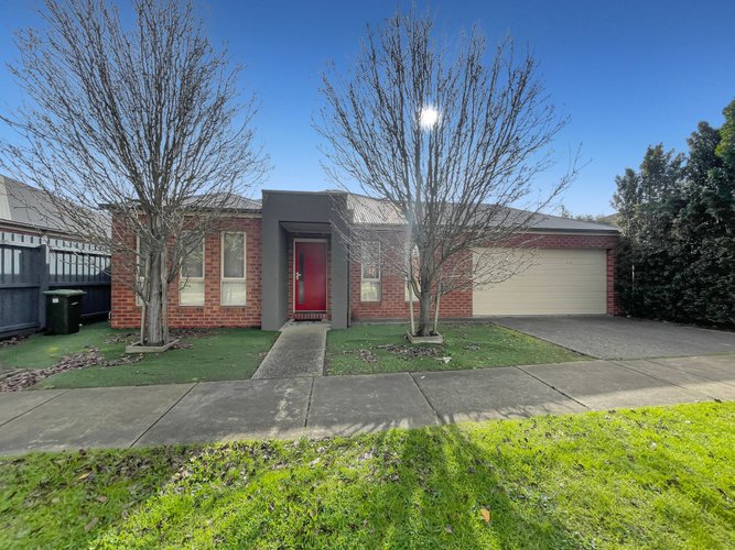 5 Ensby Street East Geelong 3219