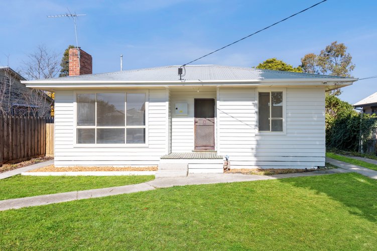 5 Finch Street  Norlane 3214