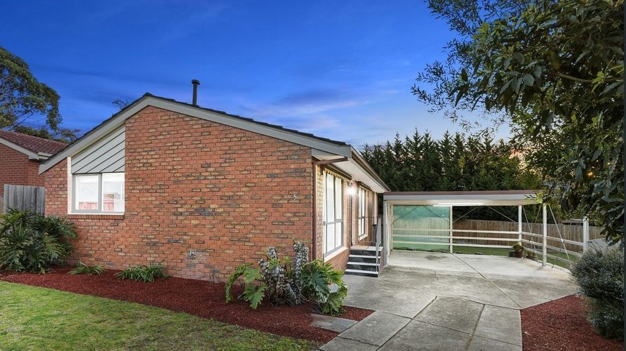 5 Gabo Court Endeavour Hills 3802