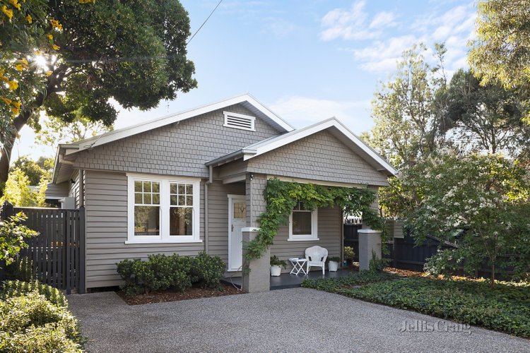 5 Hakatere Street Northcote 3070