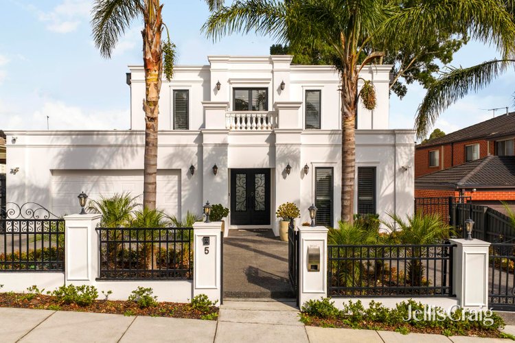 5 Hammence Street Glen Waverley 3150