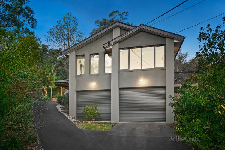 5 Heddon Court Eltham 3095
