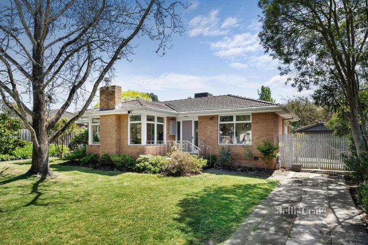 5 Hunter Court Ringwood East 3135