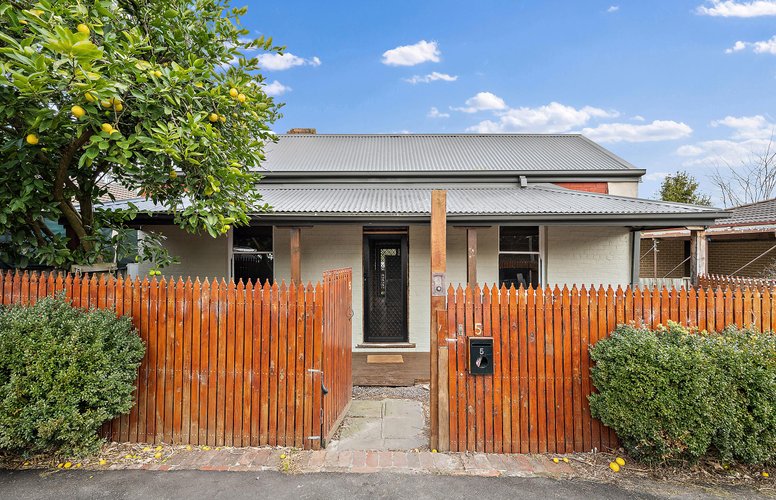5 Jones Street Lilydale 3140