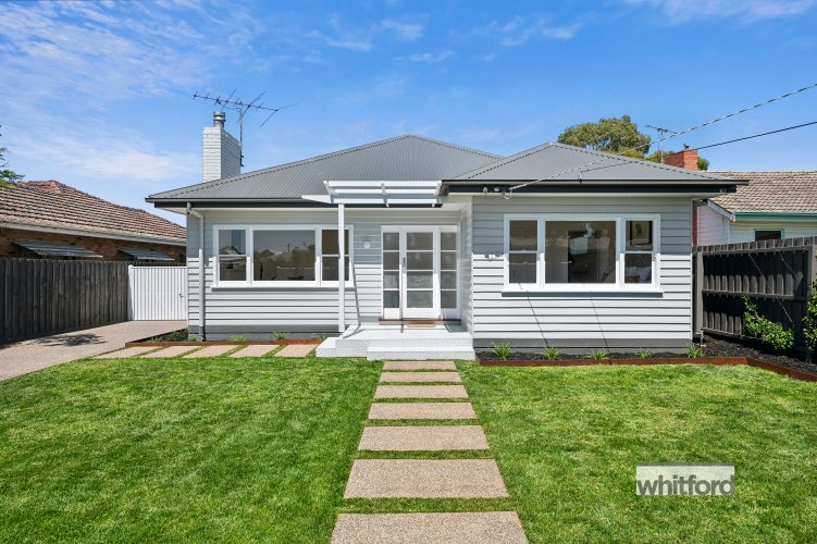 5 June Avenue, Hamlyn Heights