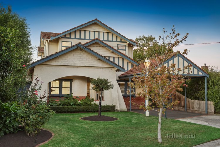 5 Karana Place Glen Iris 3146