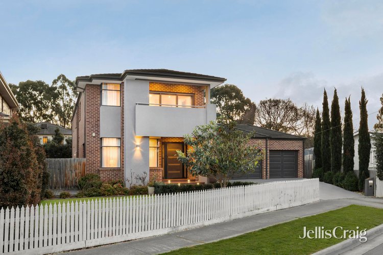 5 Kauri Grove Glen Waverley 3150