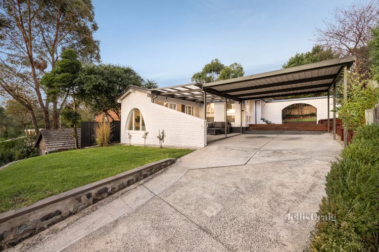 5 Kean Street Ringwood 3134