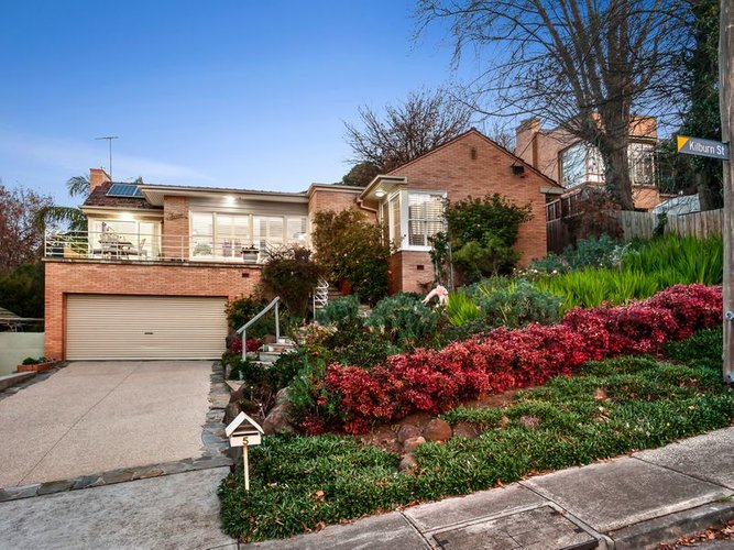 5 Kilburn Street Strathmore 3041