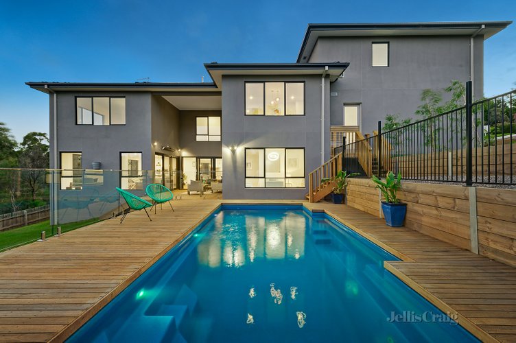 5 Lynda Court Doncaster East 3109