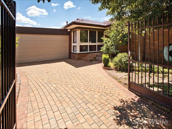 5 Mackerras Court Wheelers Hill 3150