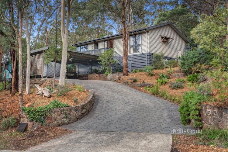 5 Meander Road Hurstbridge 3099