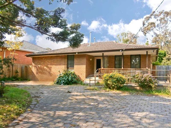 5 Mitchell Road Mont Albert North 3129