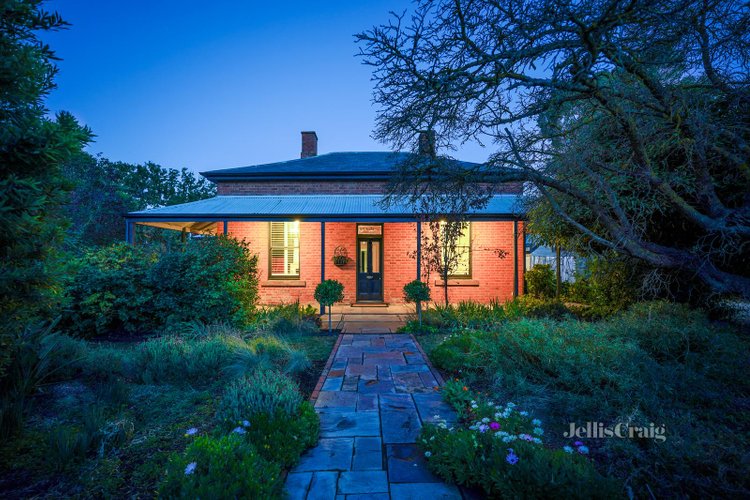 5 Newstead Road Maldon 3463