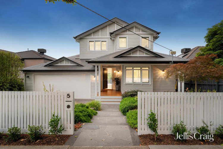 5 Nicholson Street Nunawading 3131