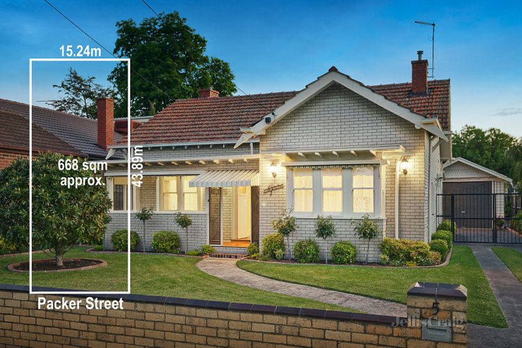 5 Packer Street Murrumbeena 3163