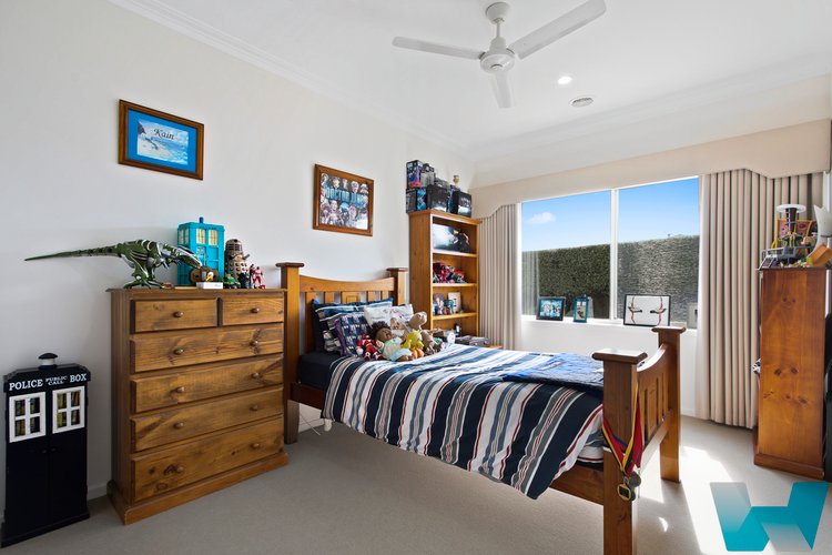 5 Parkes Court, Eastwood