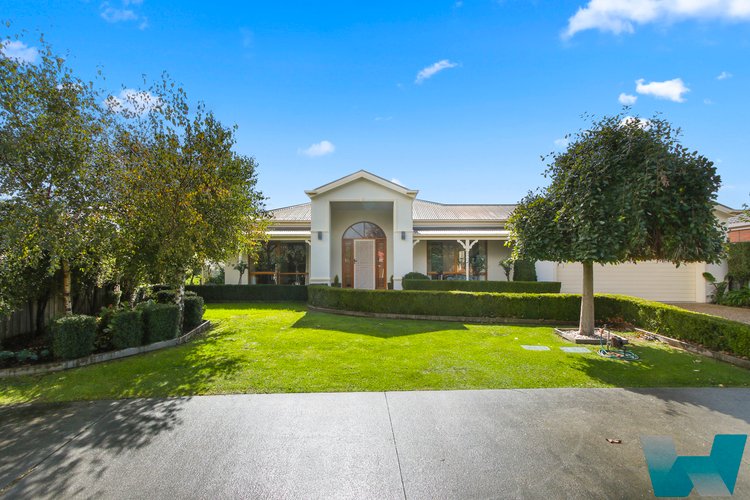 5 Parkes Court, Eastwood