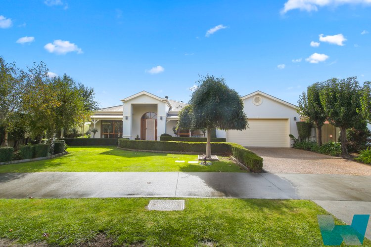 5 Parkes Court, Eastwood