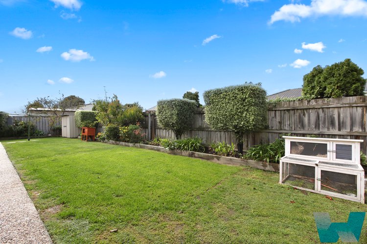 5 Parkes Court, Eastwood