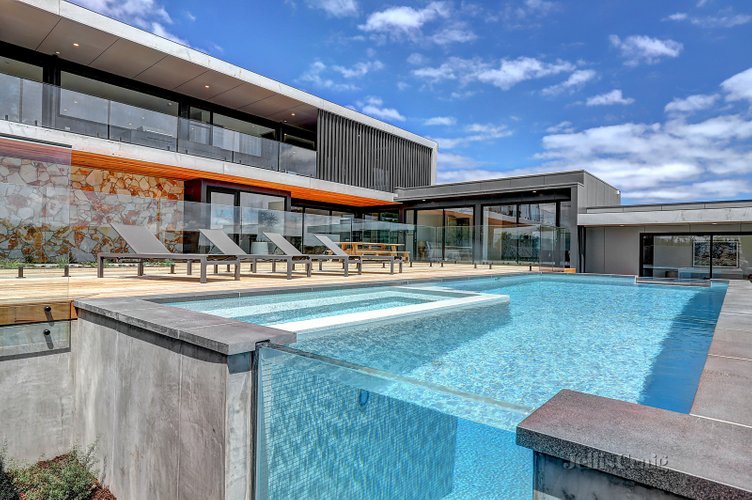 5 Pembroke Road Portsea 3944
